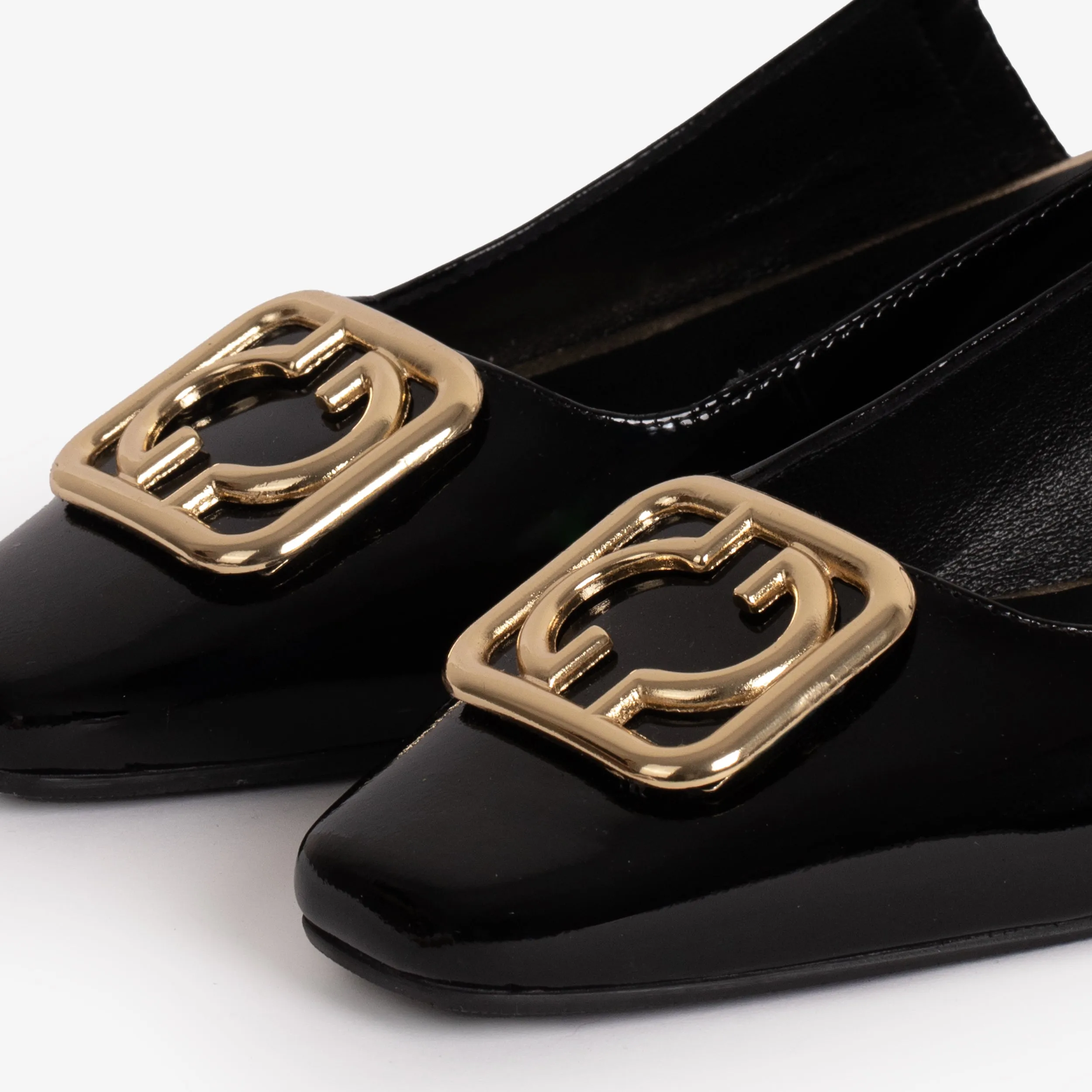 The Rosalinda Black Leather Women Flat Slingback Shoe Day To Night