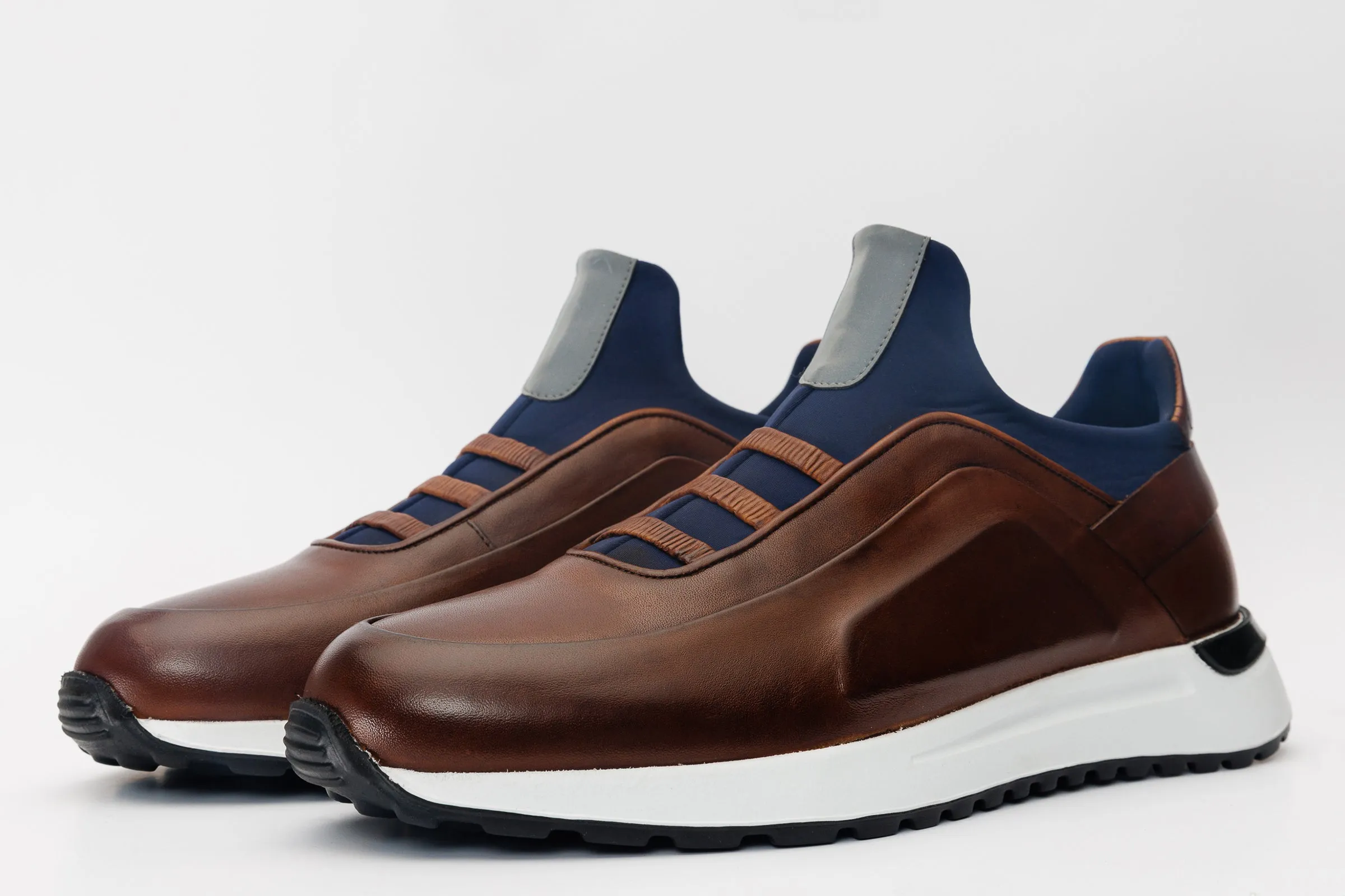 The Sonoma Tan Leather Men Sneaker Fast-Move