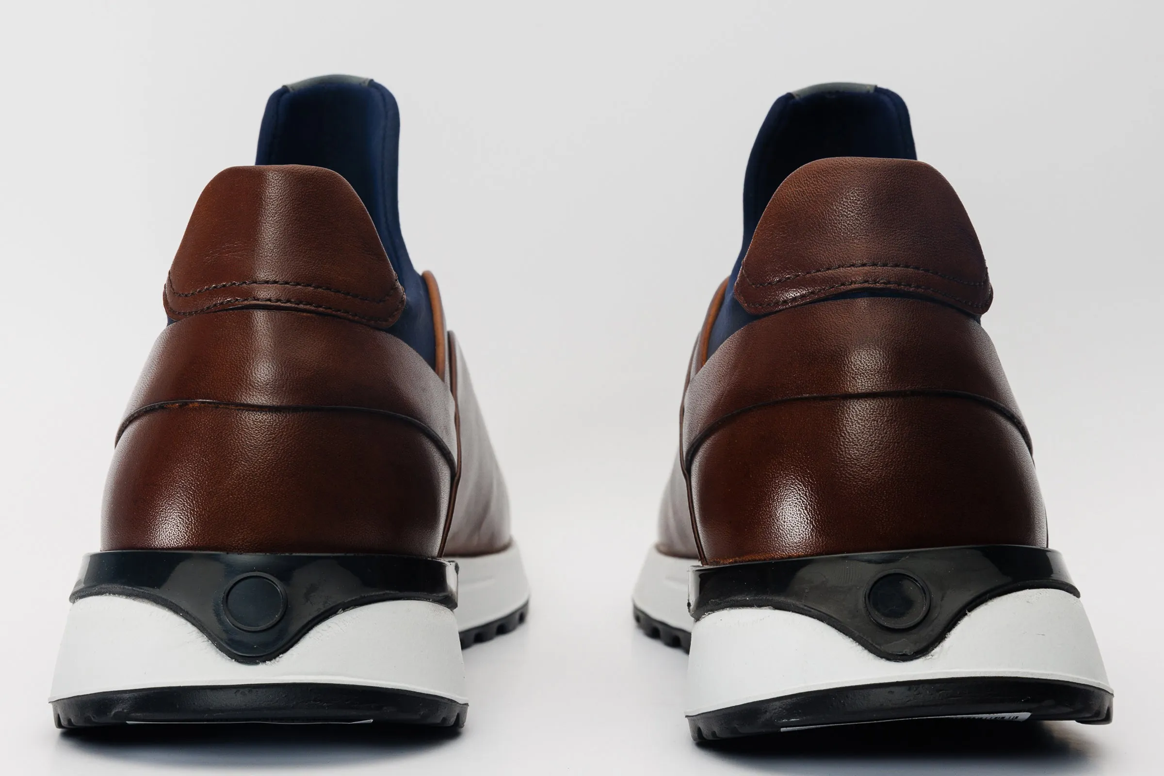 The Sonoma Tan Leather Men Sneaker Fast-Move