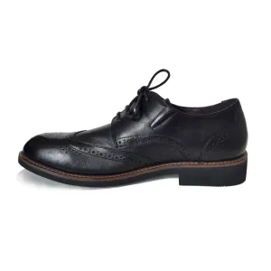 The Wingtip Commanders in Black Board Room