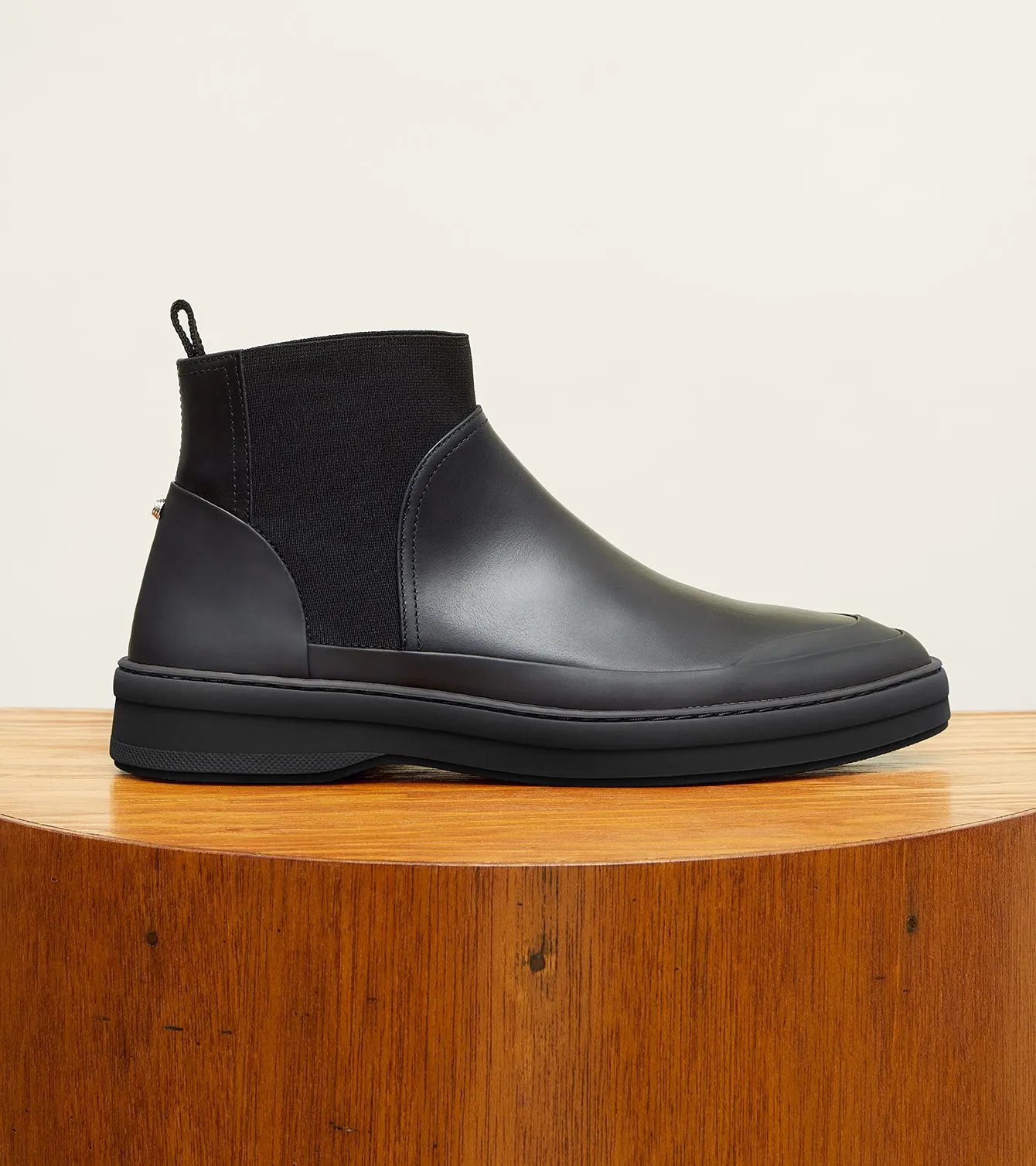 Black Polished Leather/Black Outsole