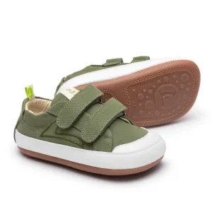 Semi - formal kids' wear Tip Toey Joey Boy's and Girl's Bossy Green Sneakers - Lona Verde Pistache