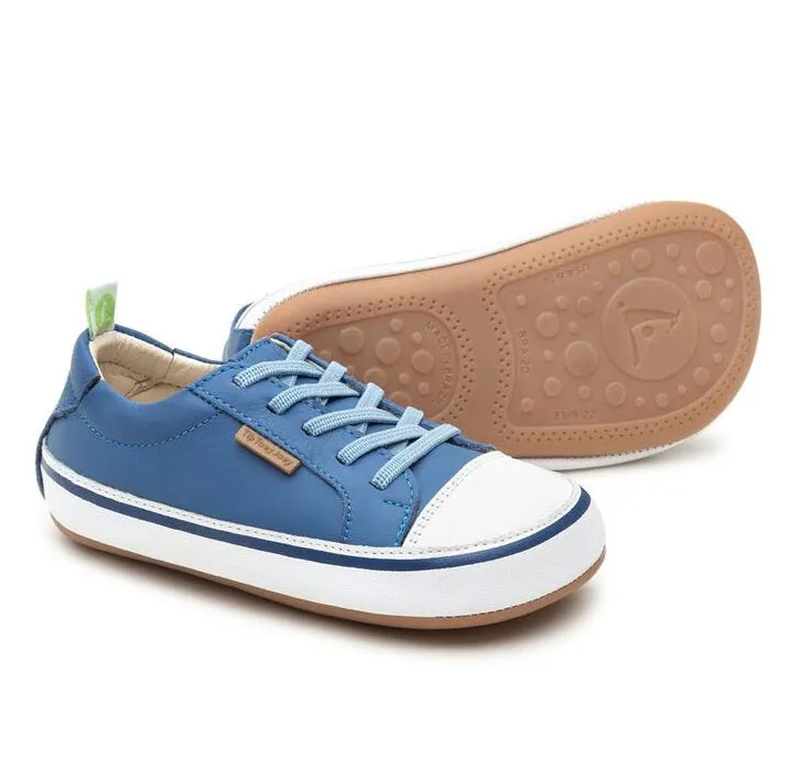 Tip Toey Joey Boy's and Girl's Funky Sneakers, Blue Tang/White Positive reviews
