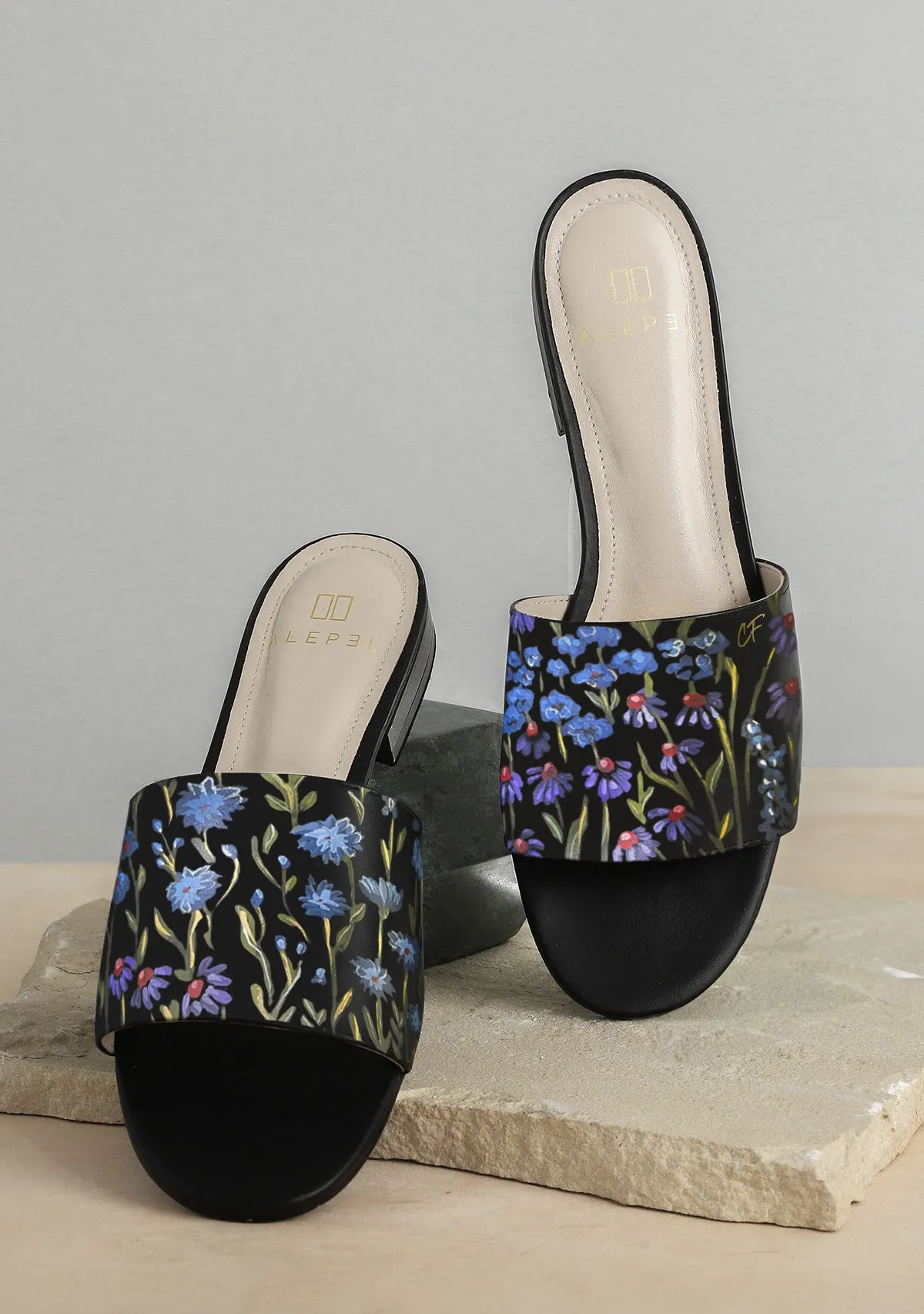 Ultra light Floral Print Black Slide