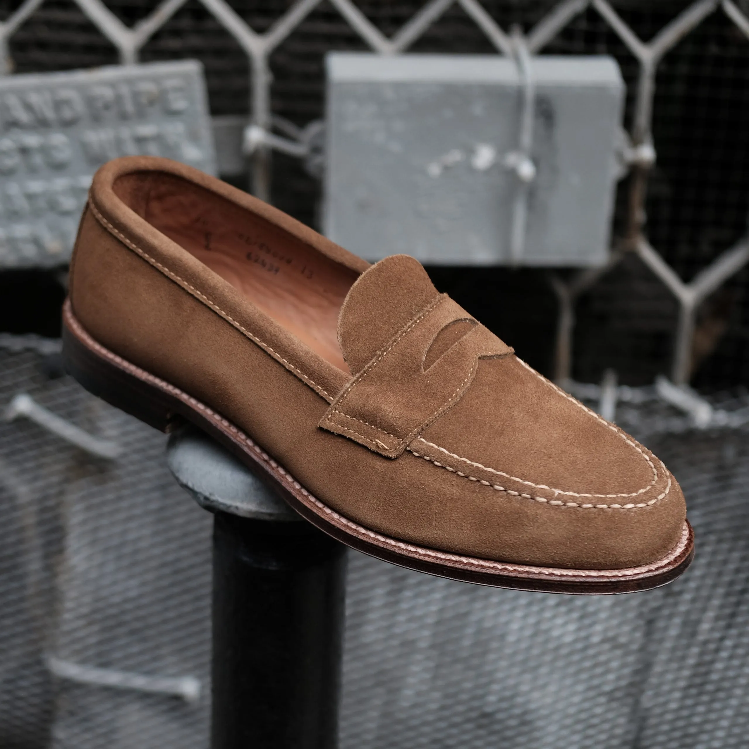 Simple Comfort Design 6243F - Unlined Leisure Hand Sewn in Snuff Suede