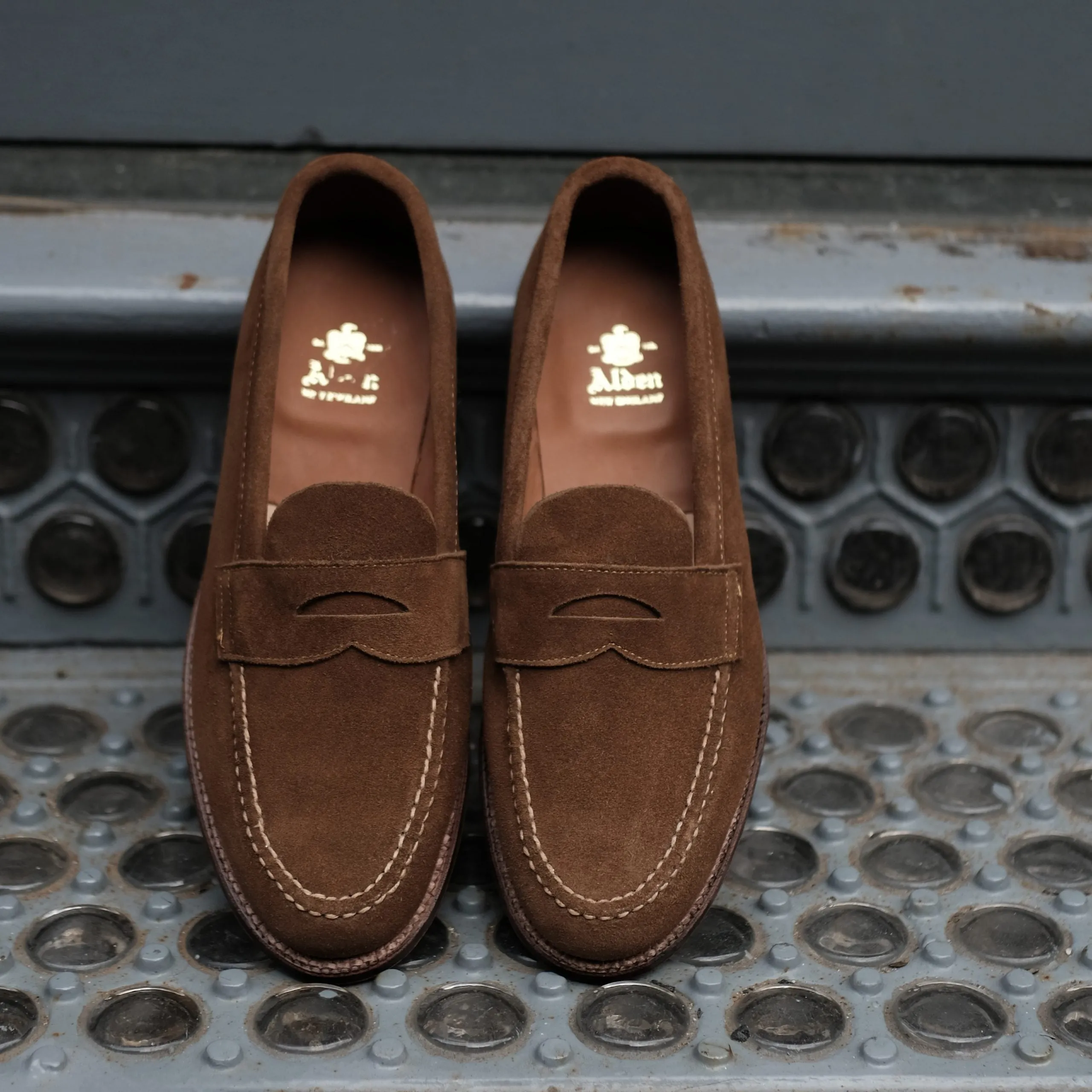 Urban Style Trend 6243F - Unlined Leisure Hand Sewn in Snuff Suede