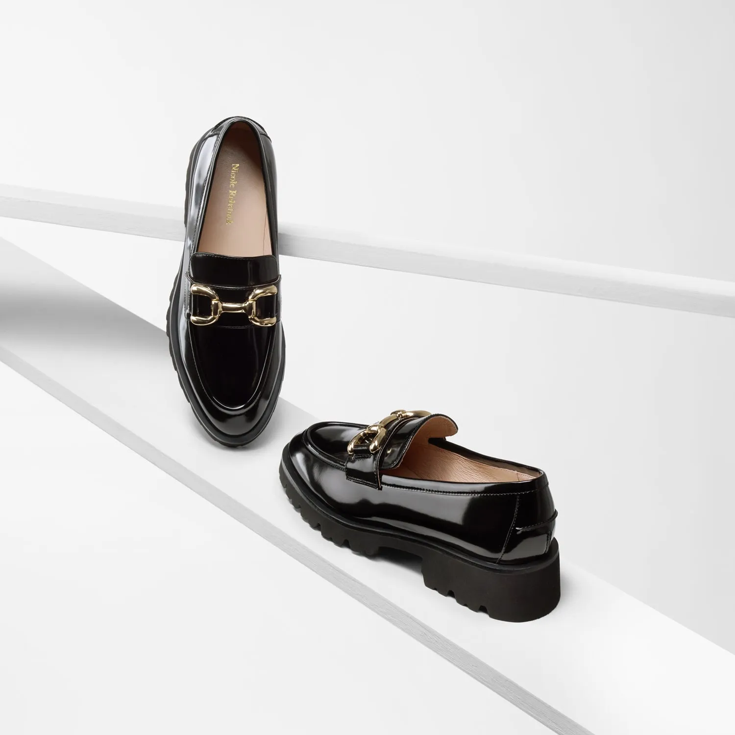Urban Style Trend California Loafer | Black oiled leather