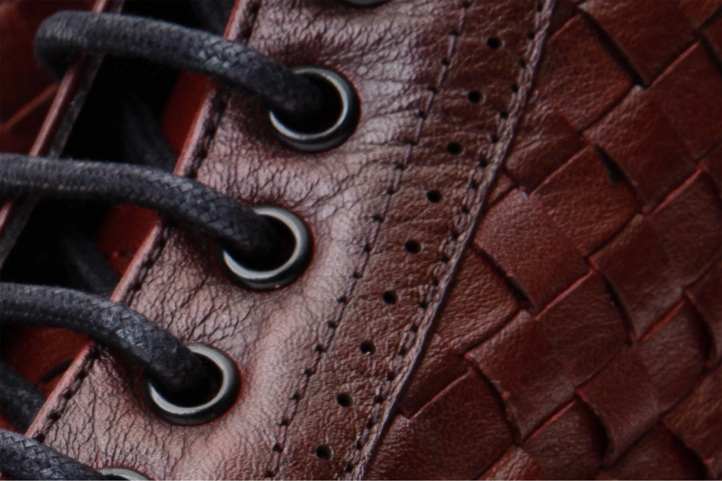 Vent-Tech The Loddon Burgundy Leather Wingtip Brogue Handwoven Lace-Up Men Boot with a Zipper