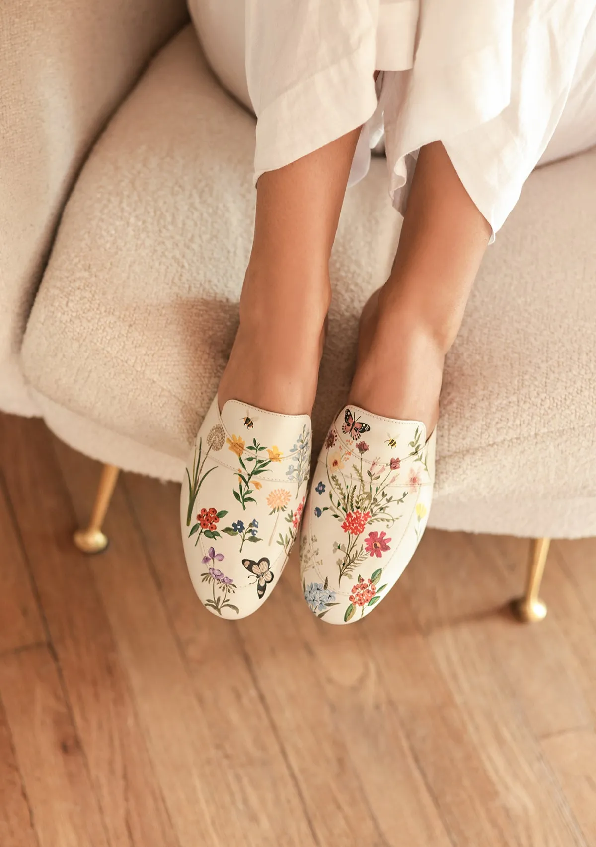 Waterproof Sole Pressed Flowers White Mule