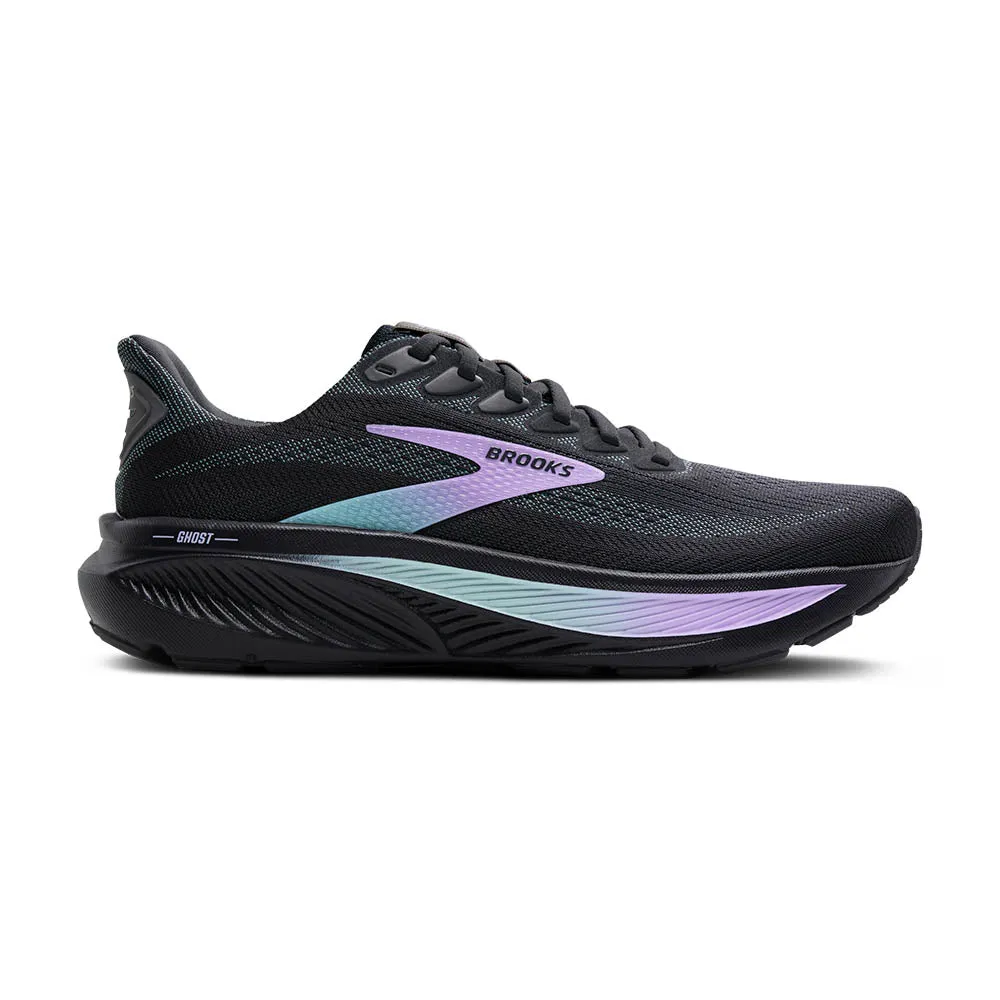 Women's Ghost 17 Sleek lines