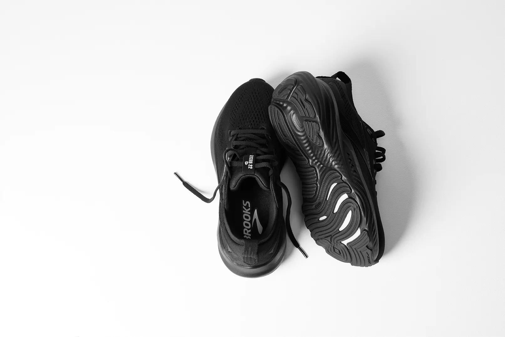 Women's Glycerin 22 - Black / Black / Ebony Cushioned Upper