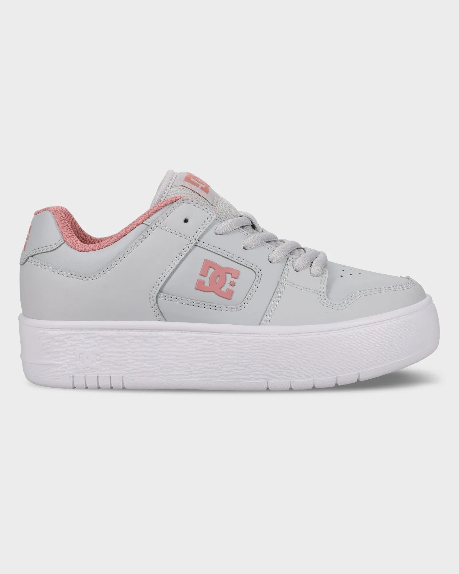 Womens Manteca 4 Platform Skate Shoes Plush Fit