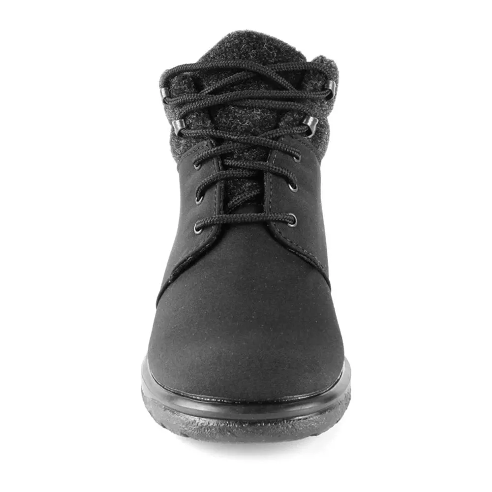 Women's Trek Hiker Boot Black Flexible Sole