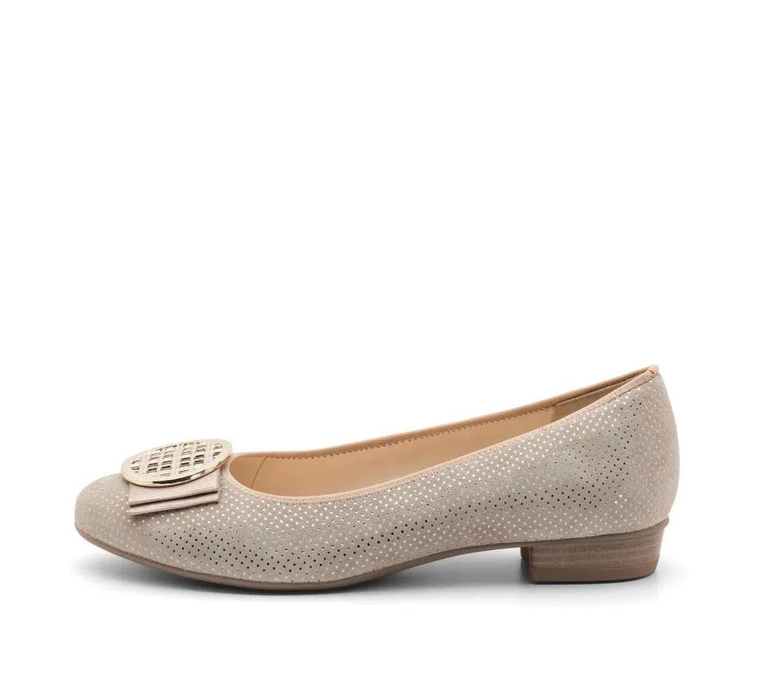 Work Slip-On Bambi Women's Ornament Ballet Flat - Sand